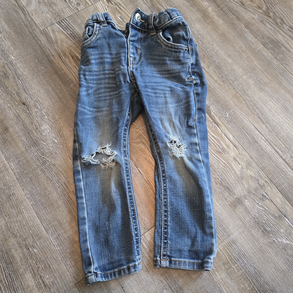 2T Boys Cat & Jack Kids Distressed Blue Denim Jeans